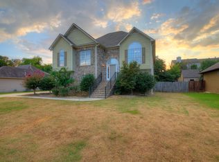 121 Rock Valley Rd, Helena, AL 35080