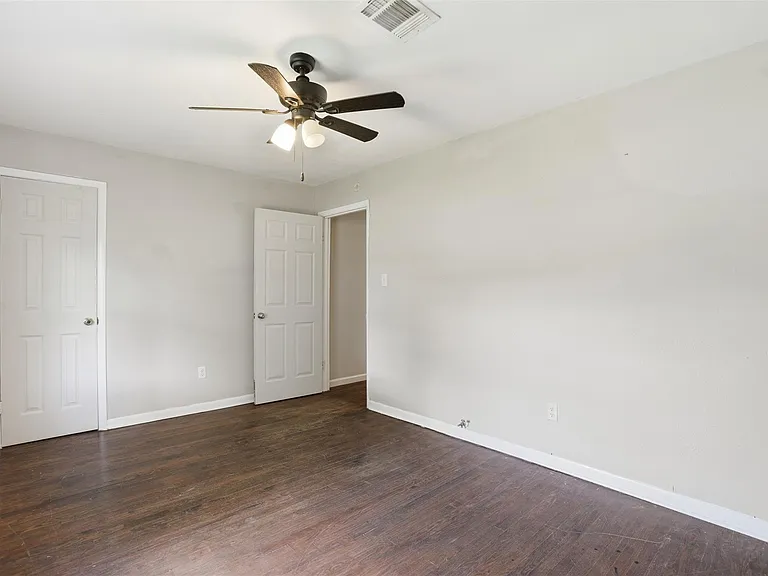 7301 Conley St — Photo 13