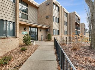 1887 Silver Bell Rd APT 119, Eagan, MN 55122