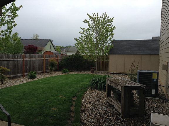 Landscaped yard 