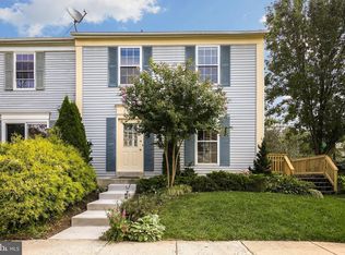 19304 Sandy Lake Dr, Gaithersburg, MD 20879