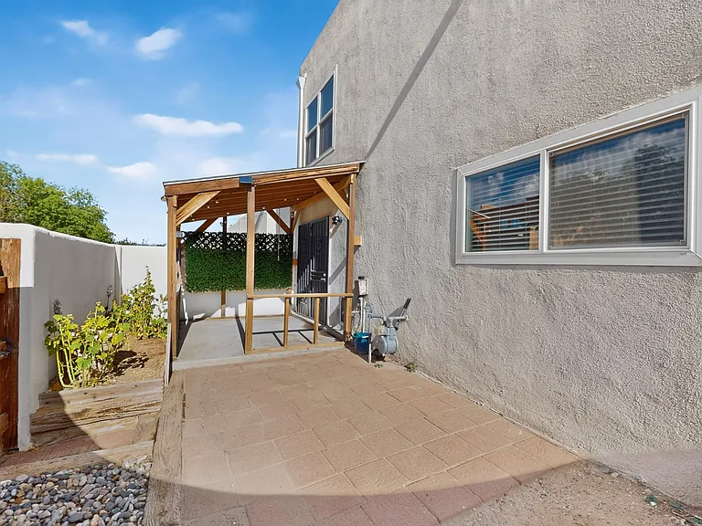 6241 Bent Tree Dr NW — Photo 37