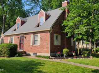 10315 Amberwell Park Rd, Louisville, KY 40241