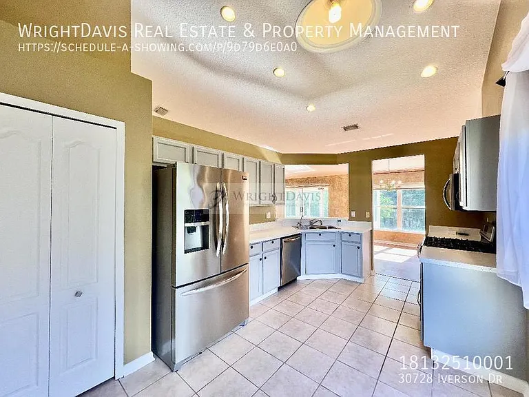 30728 Iverson Dr — Photo 7