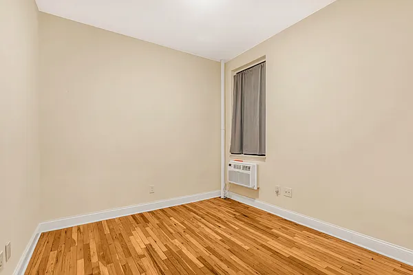 Rented by Sotheby's International Realty | media 4