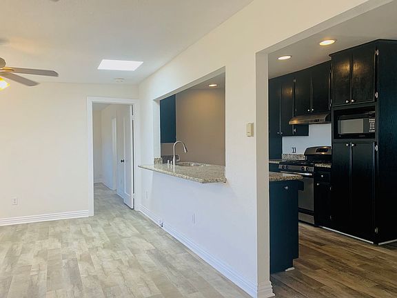 4th image of 1117 Holly Ave