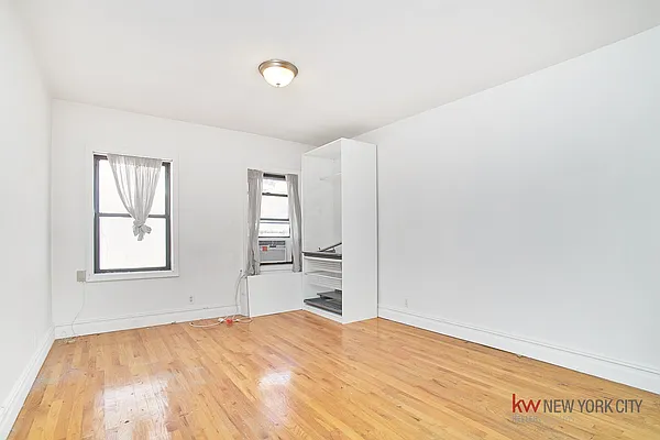 Rented by Keller Williams NYC | media 8