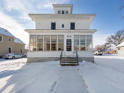 615 5th St NW, Faribault, MN, 55021