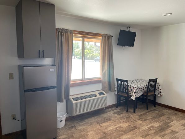 325 S Main St UNIT 2