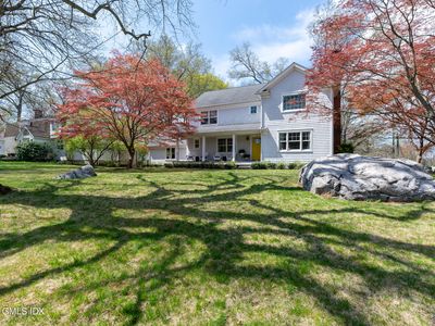 2 Lakeview Dr, Riverside, CT, 06878