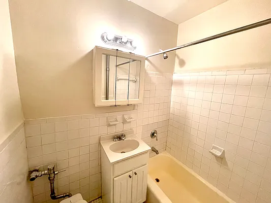 Rented by Corcoran | media 16