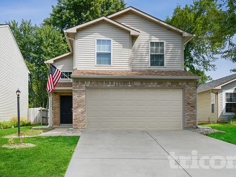 644 Meadows Edge Ln — Photo 1