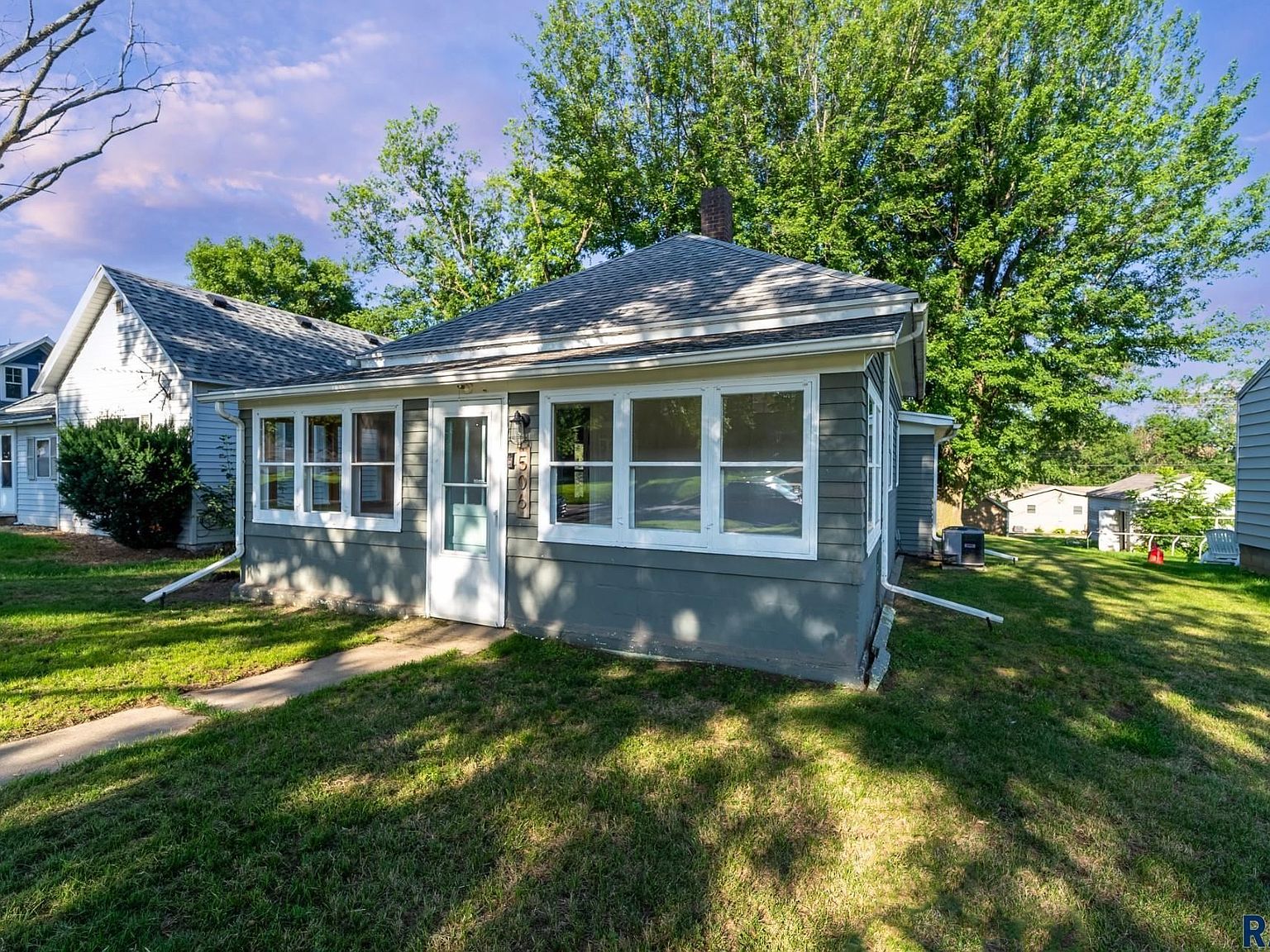506 Iowa St, Alcester, SD 57001 Zillow