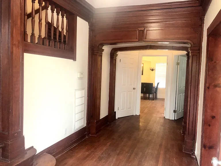 200 N Benton Way — Photo 8