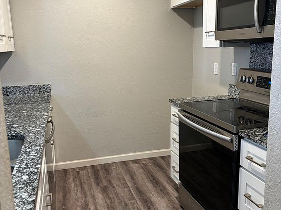 5th image of 14343 Judson Rd APT 1101