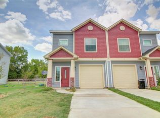 26148 Avenue E E #B, Montgomery, TX 77356