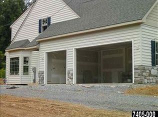 3851 Pleasant Valley Rd, York, PA 17406