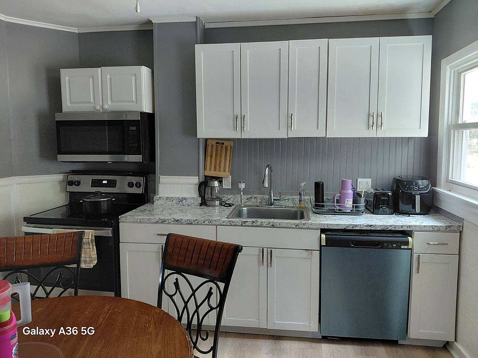 1st image of 16 C St
