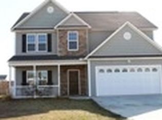 120 Groveshire Pl, Richlands, NC 28574