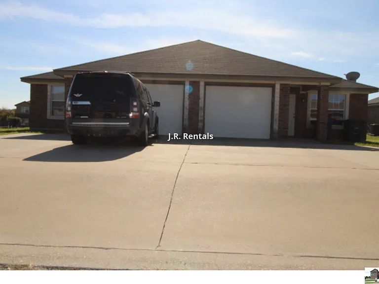 2915 Sunflower Trl #B — Photo 13