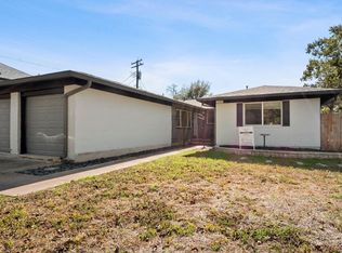 1105 Inland Grn #A, Austin, TX 78758