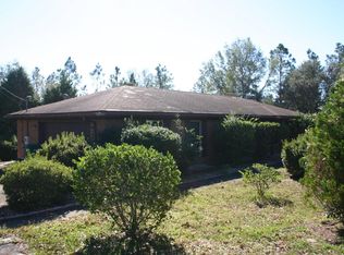 4045 Covington Pl, Chipley, FL 32428