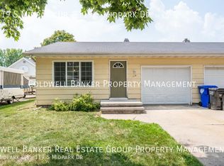 119 S Midpark Dr, Appleton, WI 54915