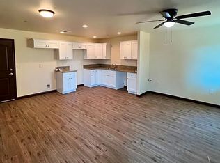 2009 Owens St #B, Bakersfield, CA