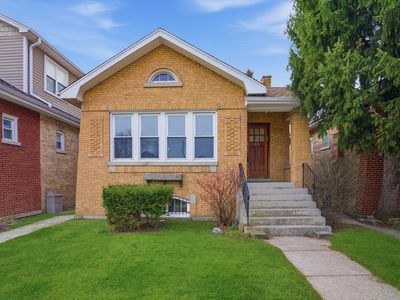 2815 W Fitch Ave, Chicago, IL, 60645