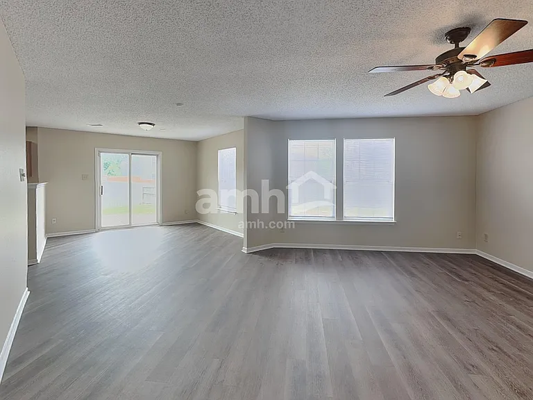 12338 Bearsdale Dr — Photo 7