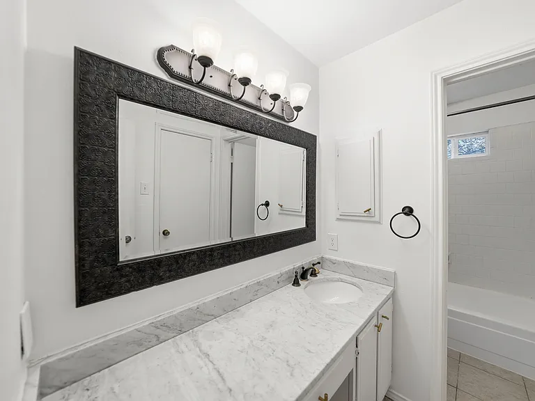 2815 Welborn St #101 — Photo 16