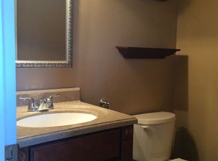 10 Redwood Ct, Cromwell, CT 06416