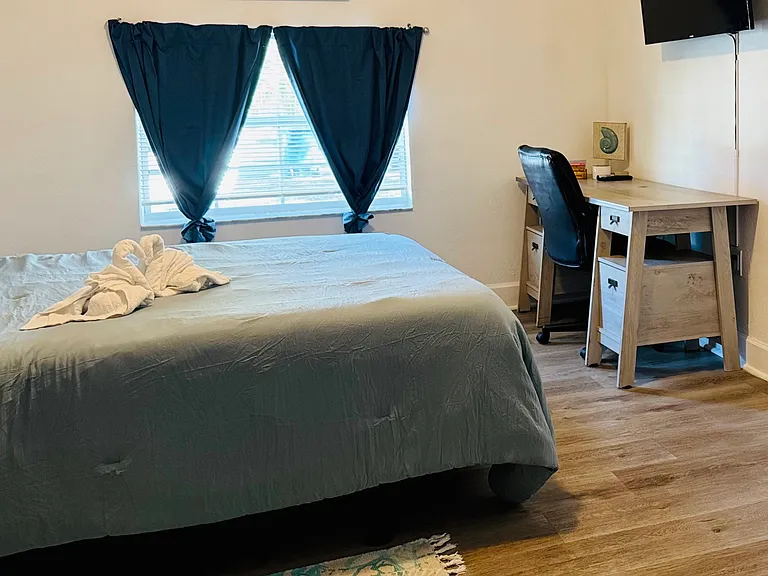 6320 Cedar St NE — Photo 22