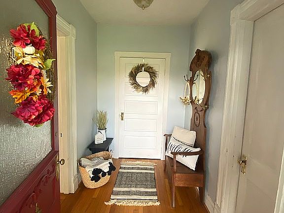3rd image of 1713 Cypress St