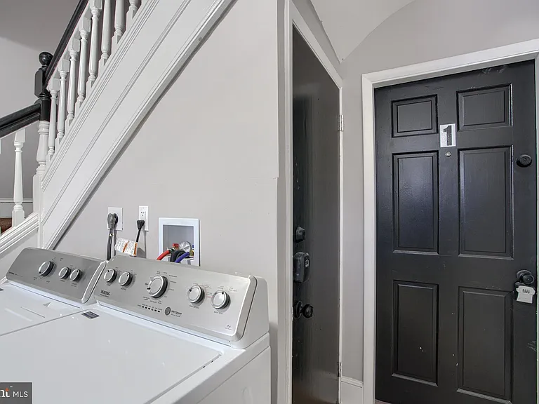 3807 Fleetwood Ave #1 — Photo 21