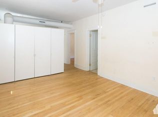 3530 N Wilton Ave, Chicago, IL 60657
