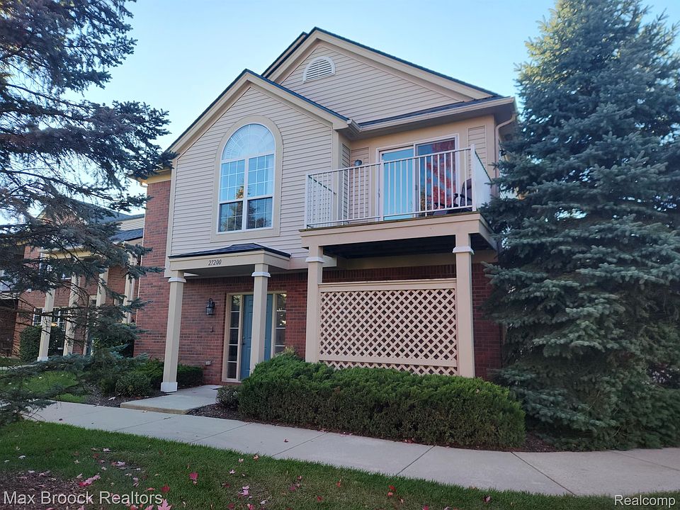 1st image of 27200 Chesapeake Cir