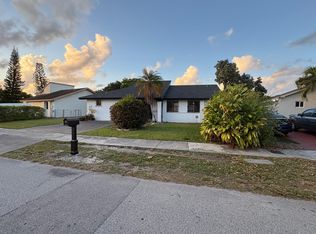 12237 SW 210th St, Miami, FL 33177