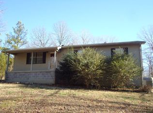 322 George St, Camden, TN 38320
