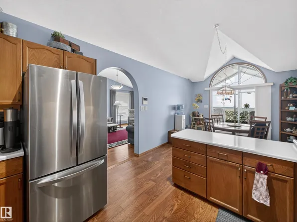 85 Gervais Rd Unit 7, Saint Albert, AB T8N 6H4