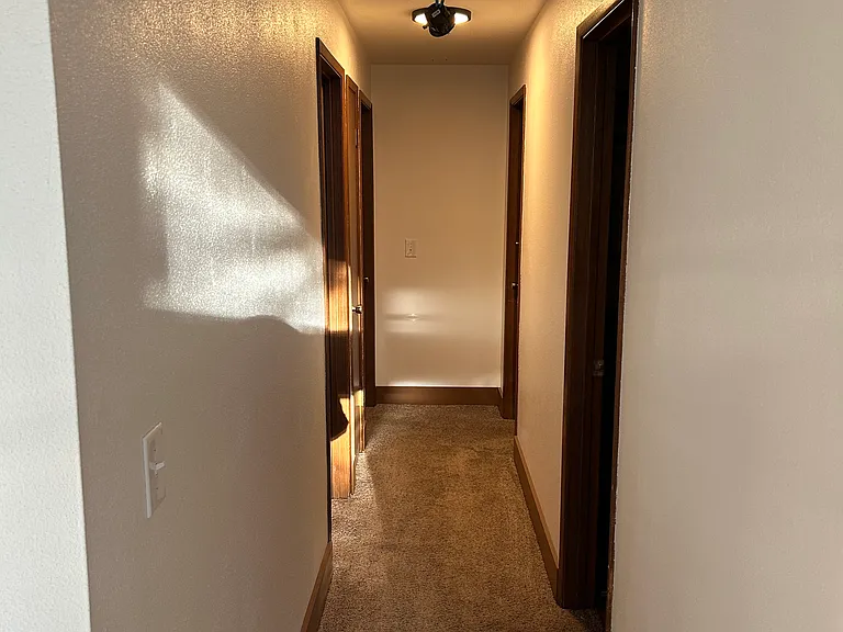 471 E Michelle Dr — Photo 37