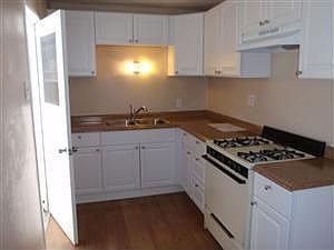 3rd image of 4046-48 Eta St