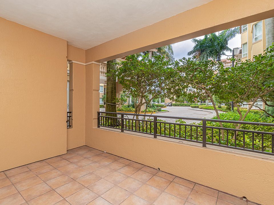 1st image of 16101 Emerald Estates Dr APT 146