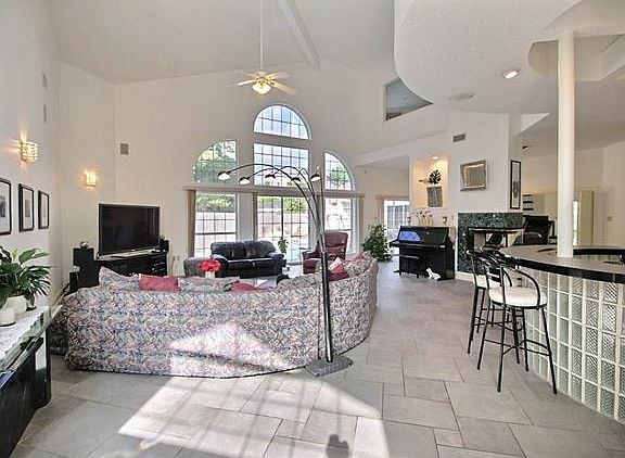 4th image of 3624 Edenborn Ave