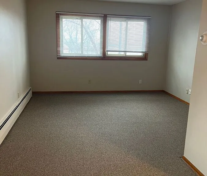 4255 Main St NE #1 — Photo 3