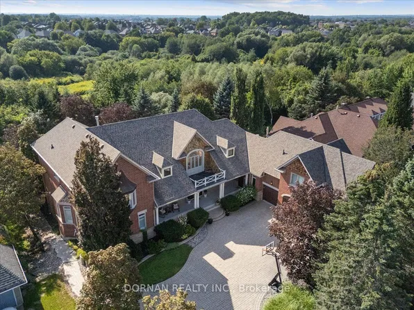 3140 Cochrane St, Whitby, ON L1R 2P2