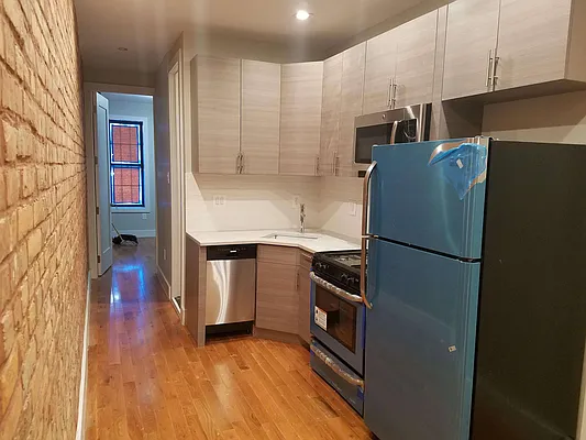 Rented by The Hamilton Group | media 19