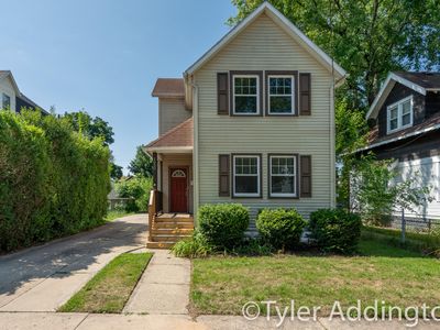 1030 Crosby St NW, Grand Rapids, MI, 49504