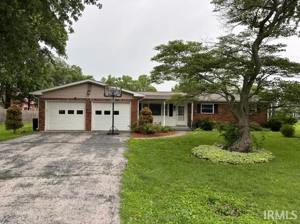 1009 E 7th St, Fowler, IN 47944