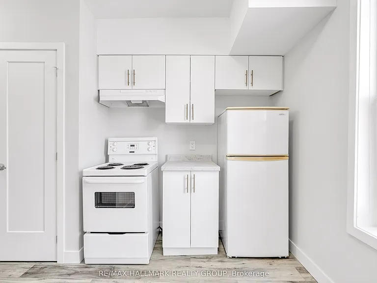 261 Somerset St E #3 — Photo 11